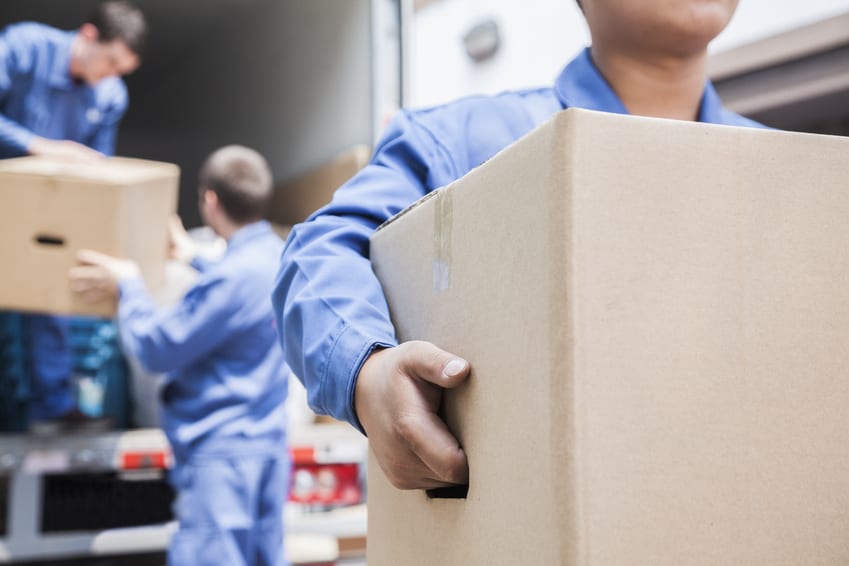 Three Advantages Of Working With Professional Movers