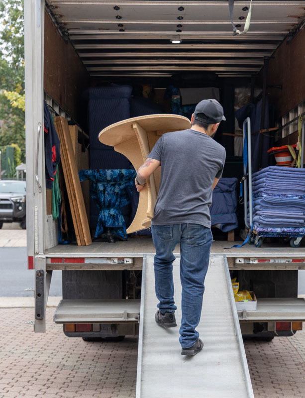 moving labor in Seattle | Adam's Moving Service